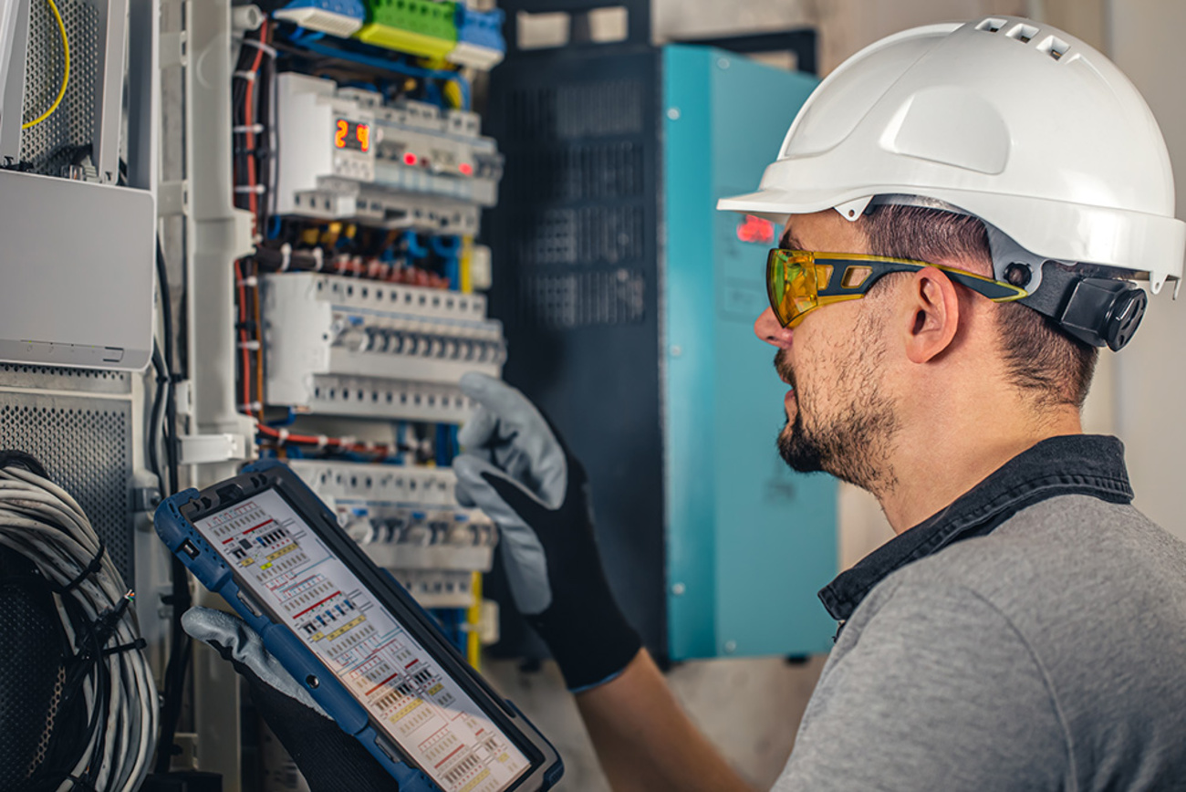 Industrie & Gewerbe bei Elektro Zimmer in Werningshausen